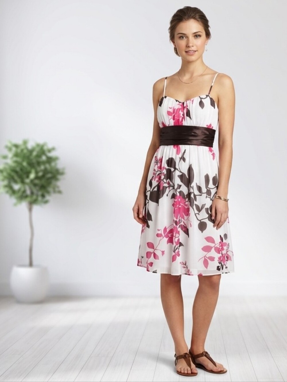 Floral A-Line Spaghetti Strap Dress in White and Pink